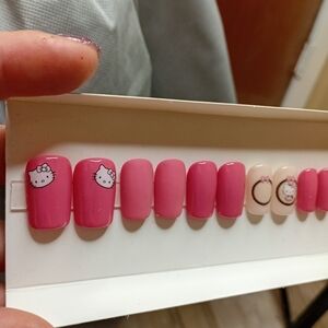 Sanrio Hello Kitty Nail Set